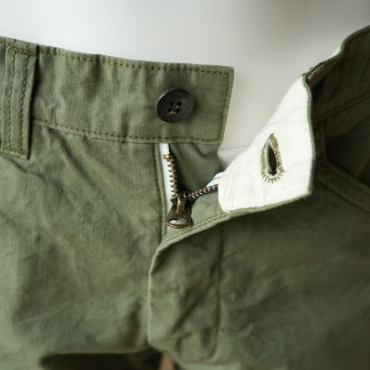 UES_45D_Duck Shorts_OLIVE