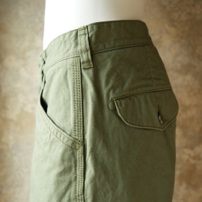 UES_45D_Duck Shorts_OLIVE
