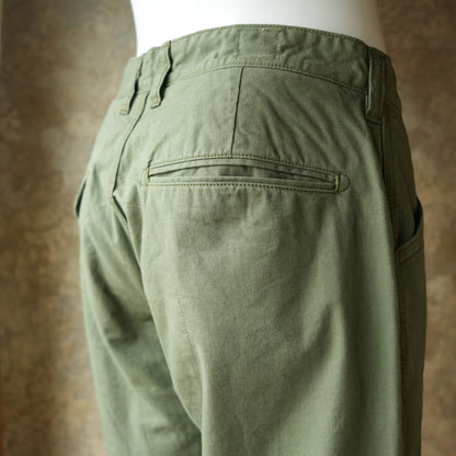 UES_45D_Duck Shorts_OLIVE