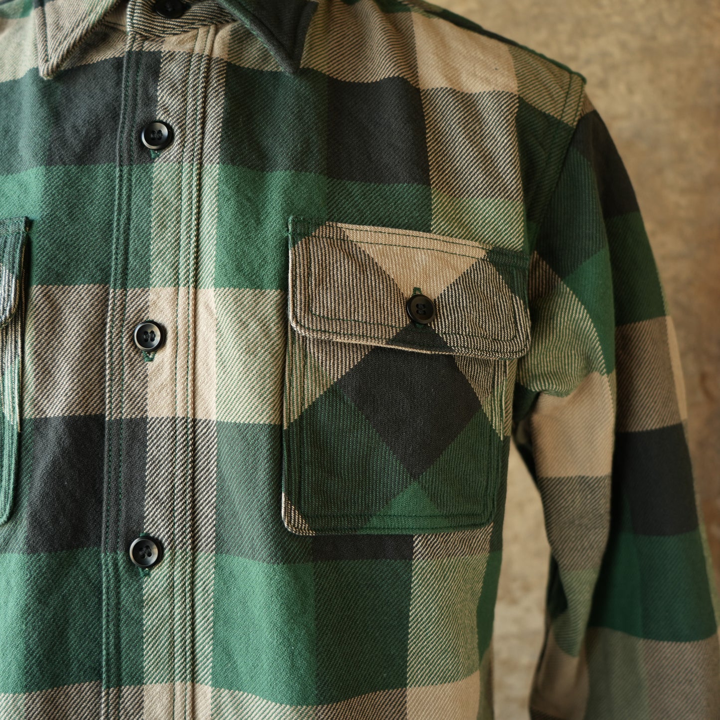 DELUXEWARE_HV-00A_50s BUFFALO CHECK_3C.GRN