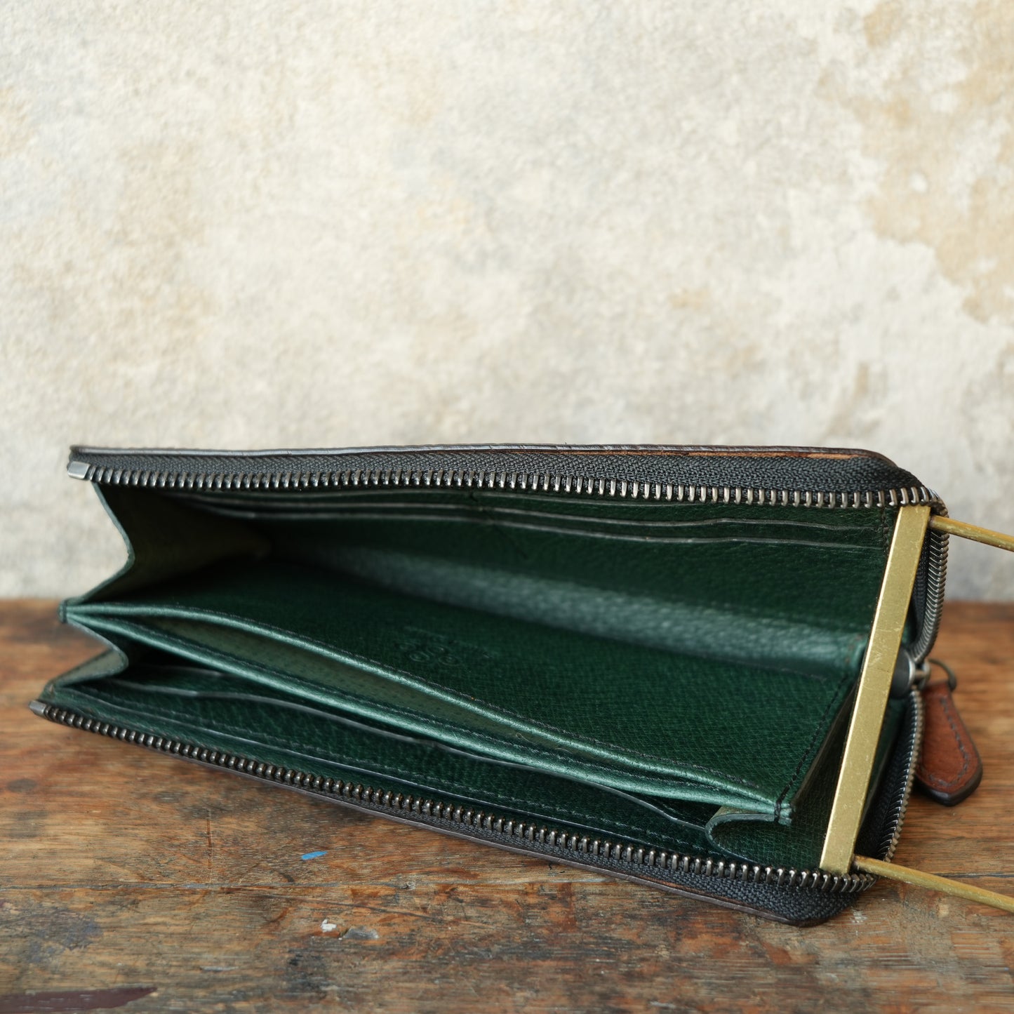 SpiralDance_L ZIP WALETT_WILD BOAR_BROWN × GREEN
