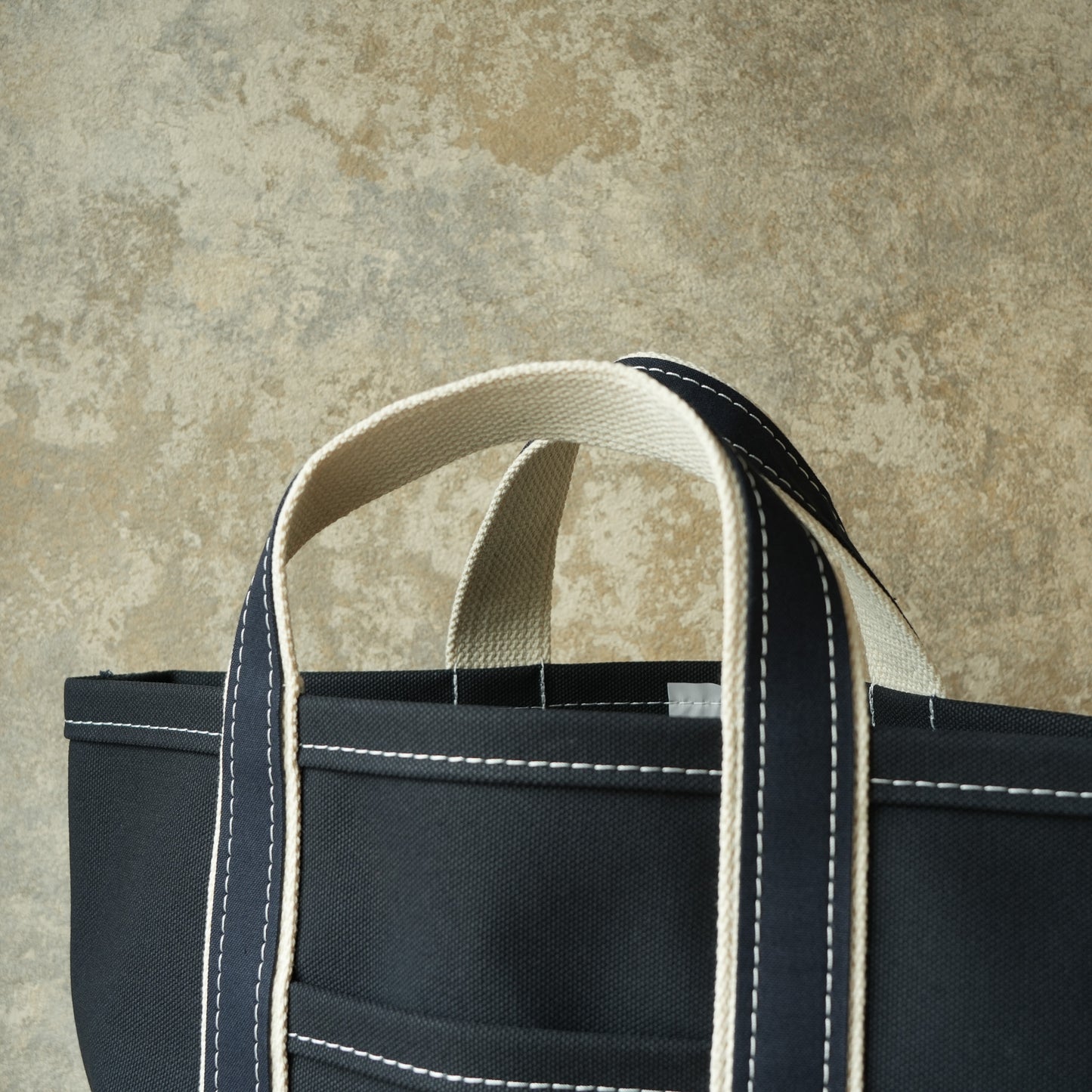 WORKERS_Deluxe Pocket Tote Bag_Dark Navy x Navy Handle_Short