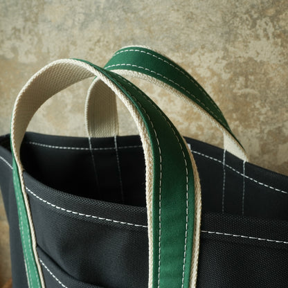 WORKERS_Deluxe Pocket Tote Bag_Dark Navy x Green Handle_Short