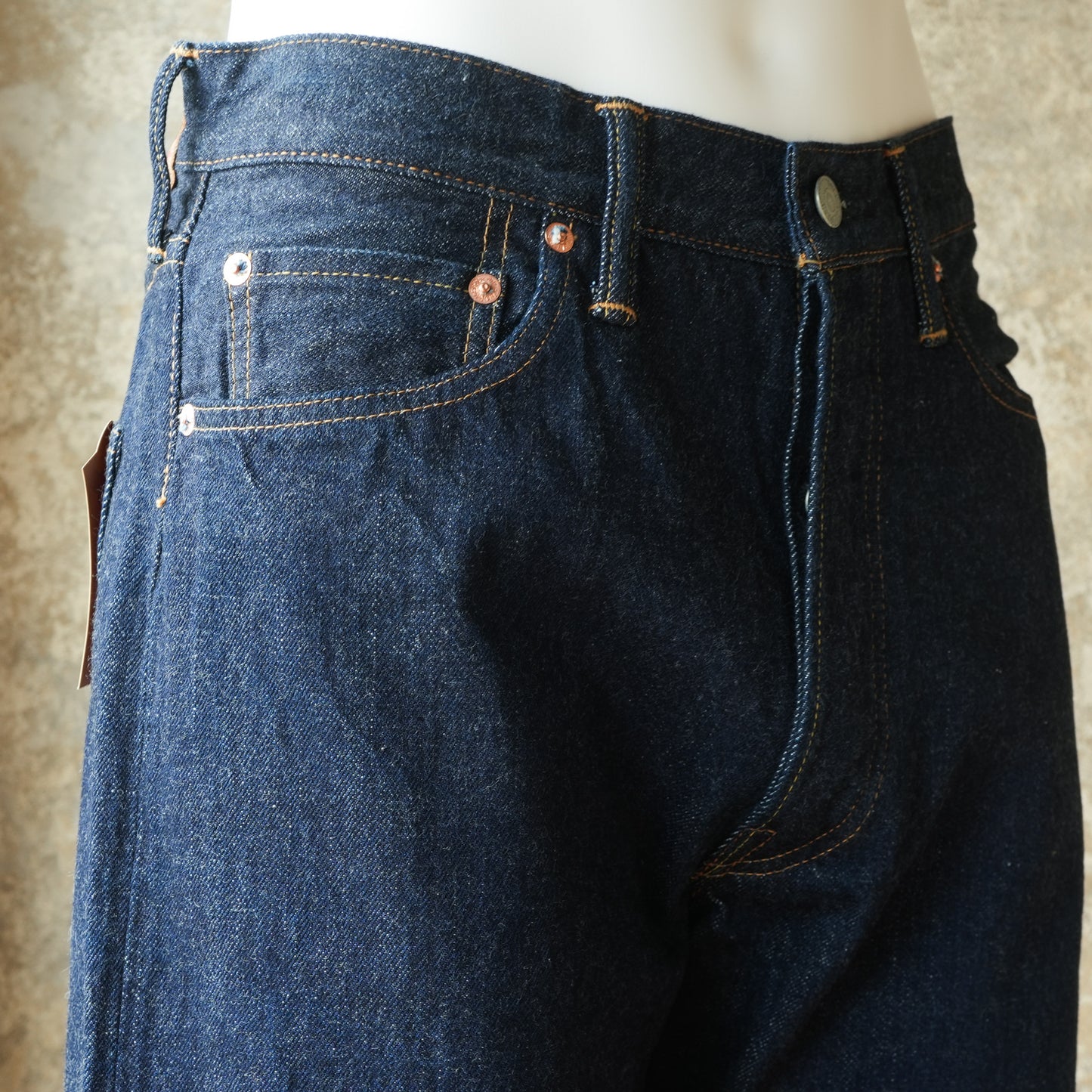 WORKERS_Lot 801 Straight Jeans