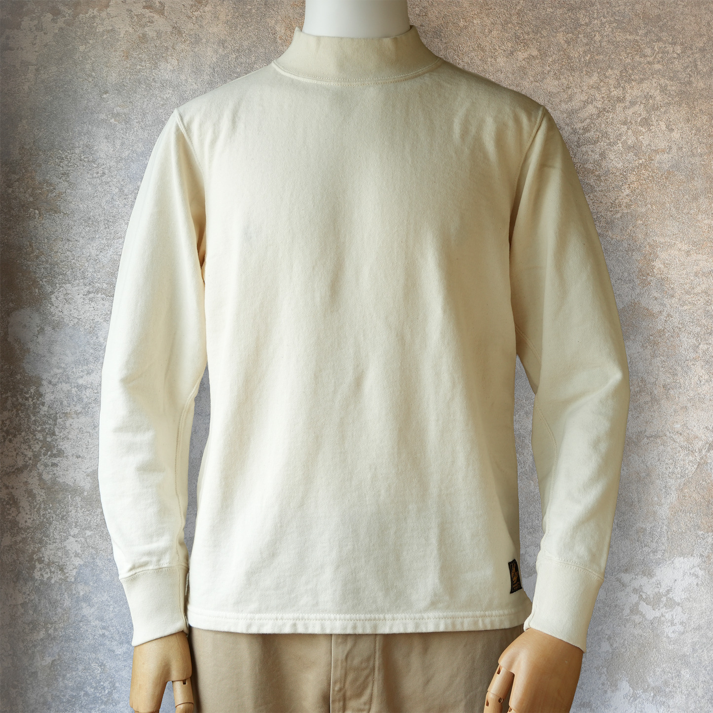 DELUXEWARE_M300-00_MOCK NECK KNIT_NATURAL