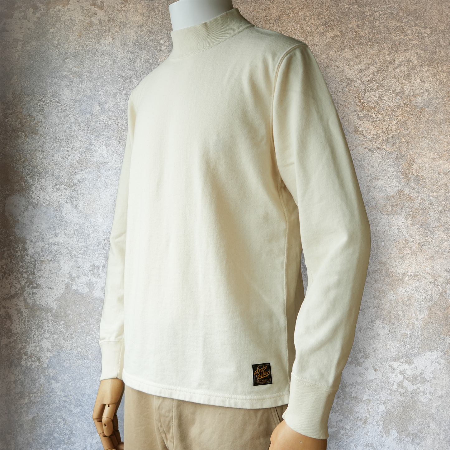 DELUXEWARE_M300-00_MOCK NECK KNIT_NATURAL