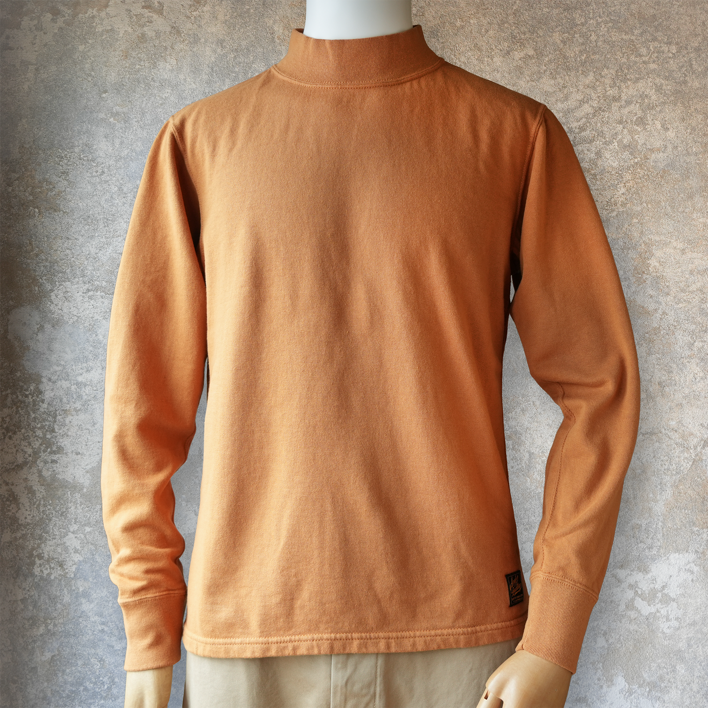 DELUXEWARE_M300-00_MOCK NECK KNIT_D.CAM