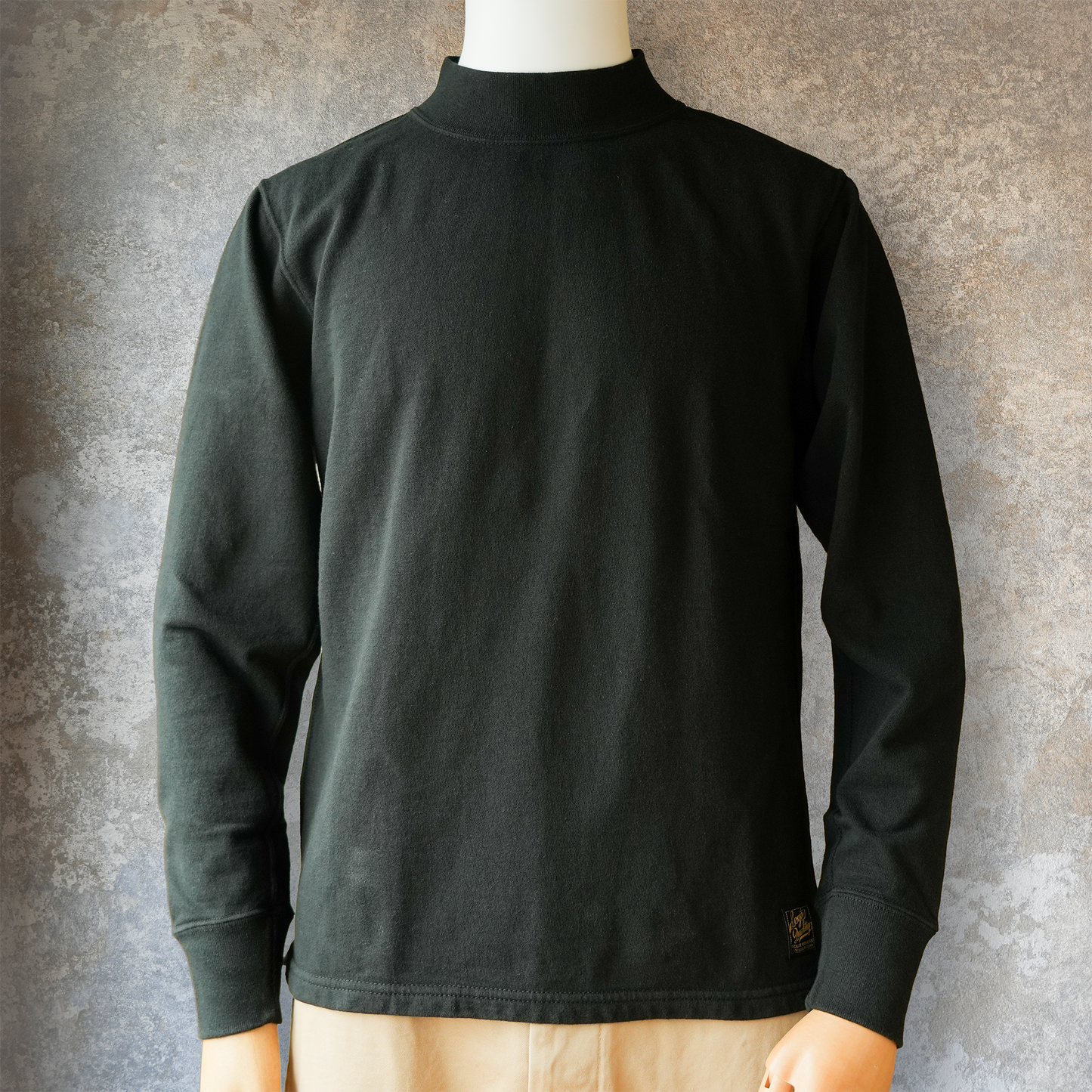 DELUXEWARE_M300-00_MOCK NECK KNIT_BLACK