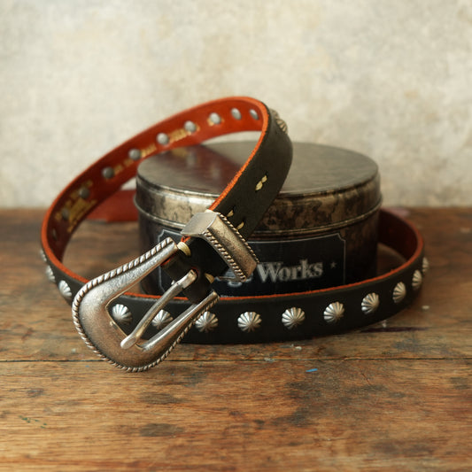 VINTAGE WORKS_DH5738-CH-2_Western buckle with Concho_Tea core