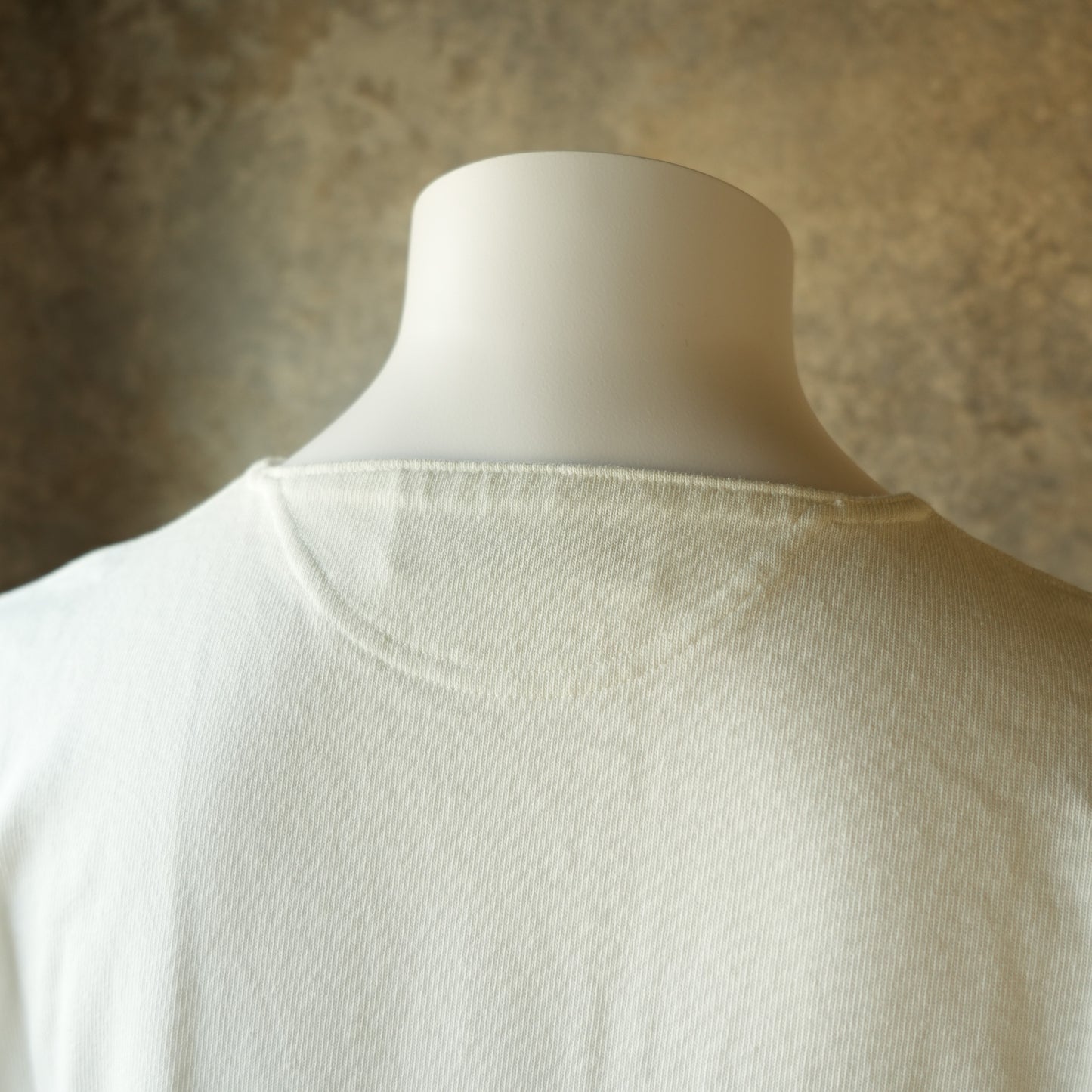 PREQUEL_C1016 Stiff Cotton Henley T-shirt (White) Henley T-shirt (White)