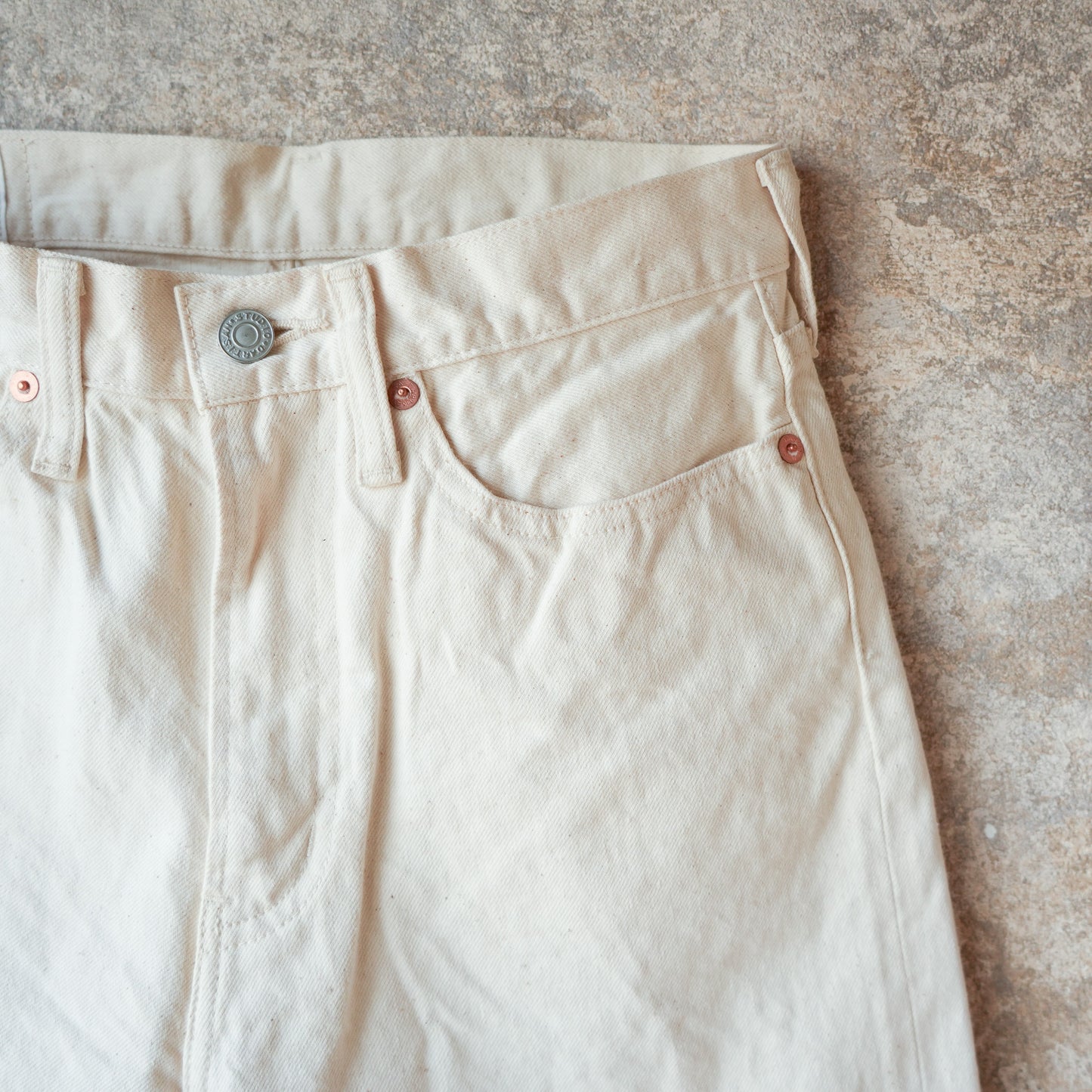 STUDIO D’ARTISAN LADIES_SDL-704E_ボムシェルホワイトジーンズ