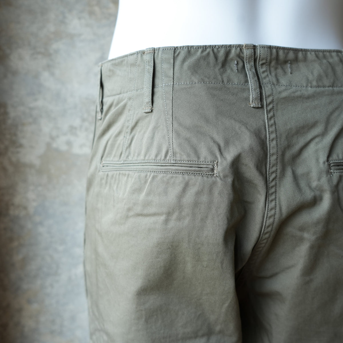 WORKERS_ Officer Trousers, Regular Fit / Hunter Green, 8 oz Chino