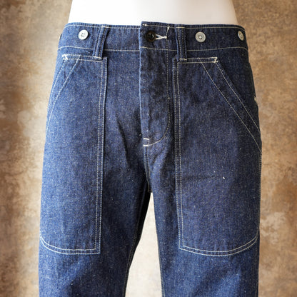 UES_402651_R_28_Multi-Pocket Work Pants_Indigo