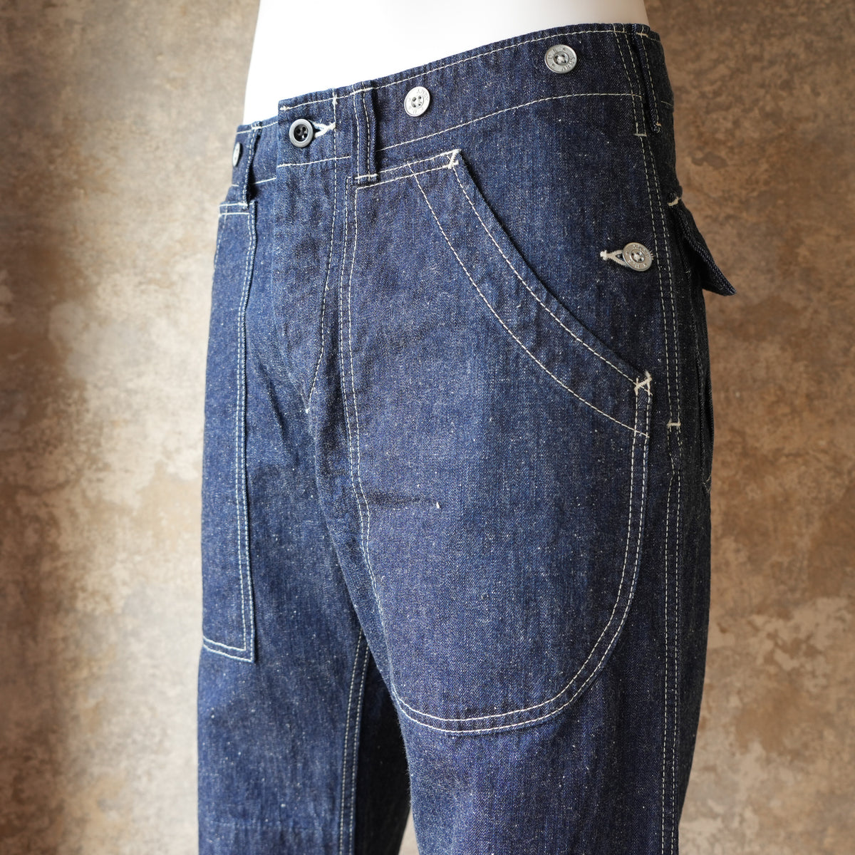 UES_402651_R_28_Multi-Pocket Work Pants_Indigo