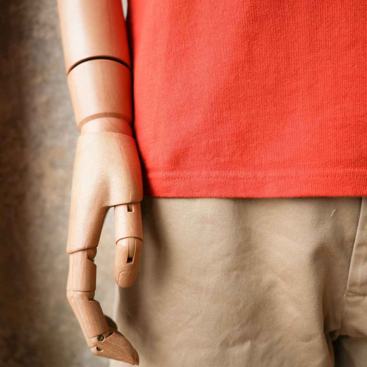 Fit's Like A Hug_Garage T-shirt (2026)_Orange