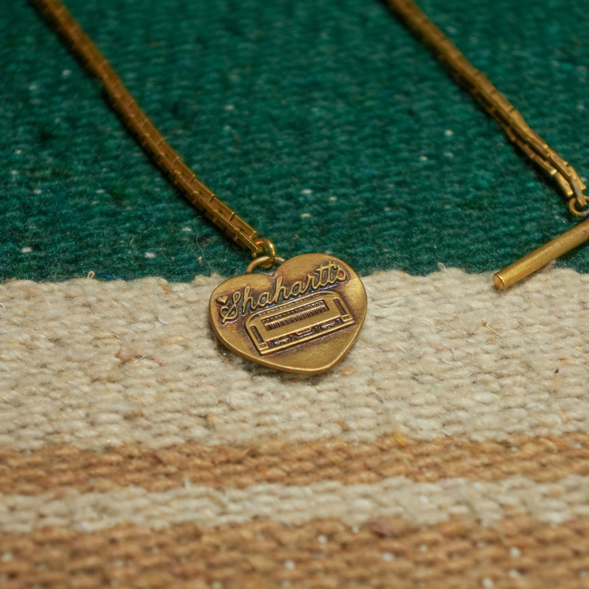 Fit's Like A Hug_Pocket Heart Chain