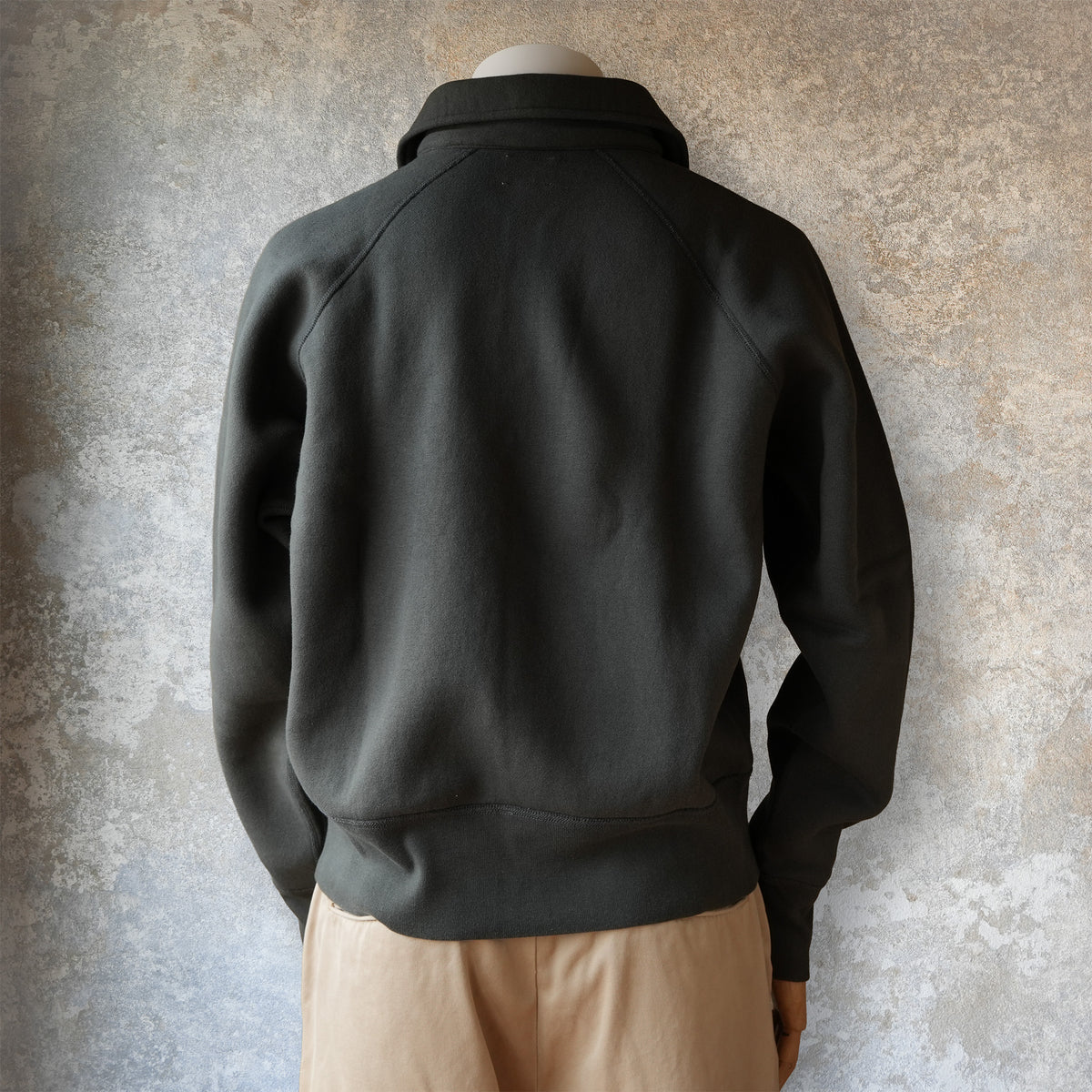 G&F Co._HALF-ZIP SWEATSHIRT_INK BLACK