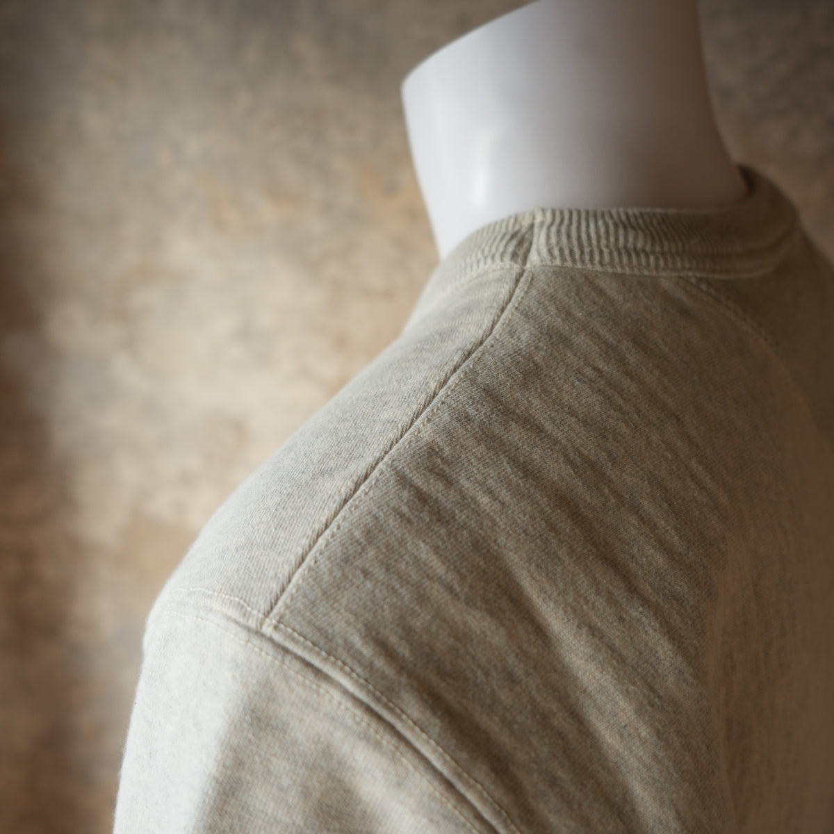 UES_70RW-DU_OM_1_NEW PURCARA Sweatshirt_OATMEAL