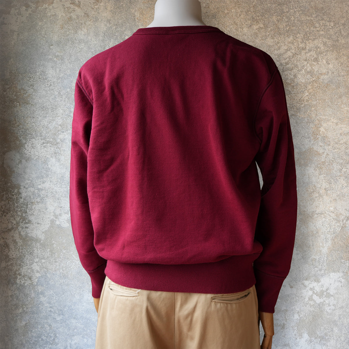 DELUXEWARE_S107-01EMB_LOOP BACK_CRIMSON RED
