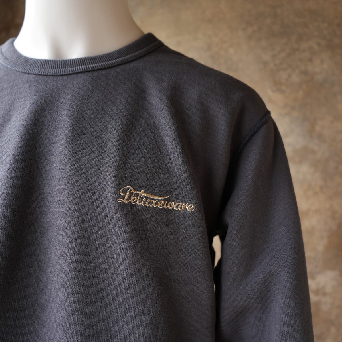 DELUXEWARE_S107-01EMB_LOOP BACK_D.S NAVY