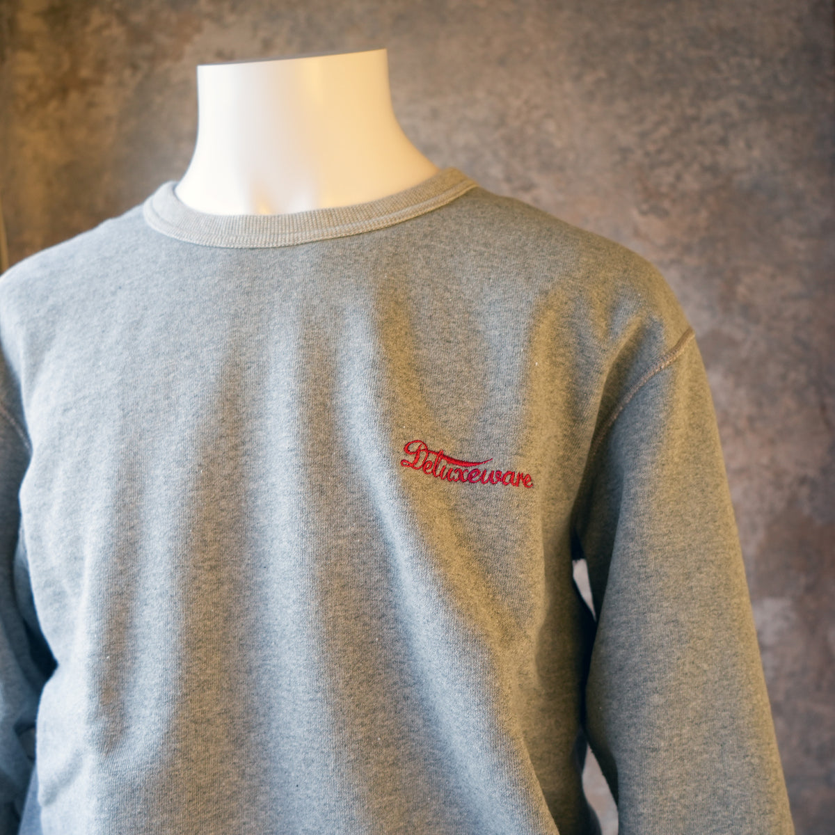 DELUXEWARE_S107-01EMB_LOOP BACK_Heather Grey
