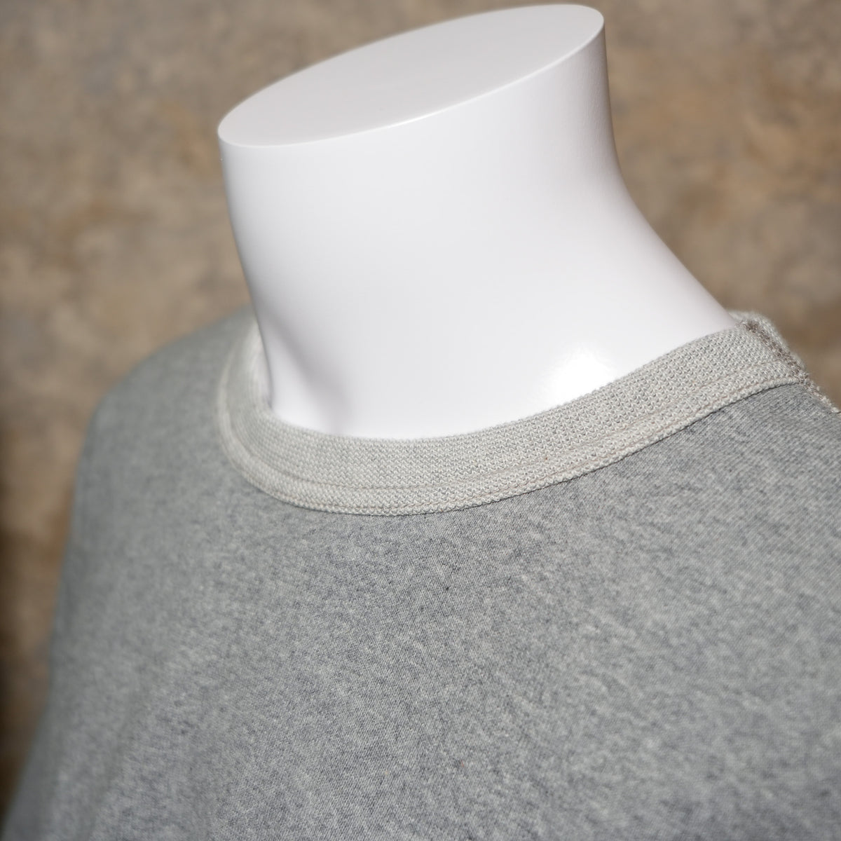 DELUXEWARE_S107-01EMB_LOOP BACK_Heather Grey