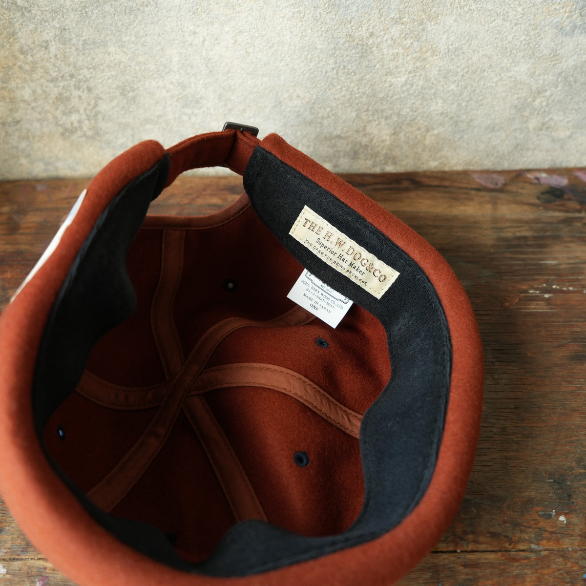 THE H.W.DOG&CO._D-01173_ROLL CAP_RUST