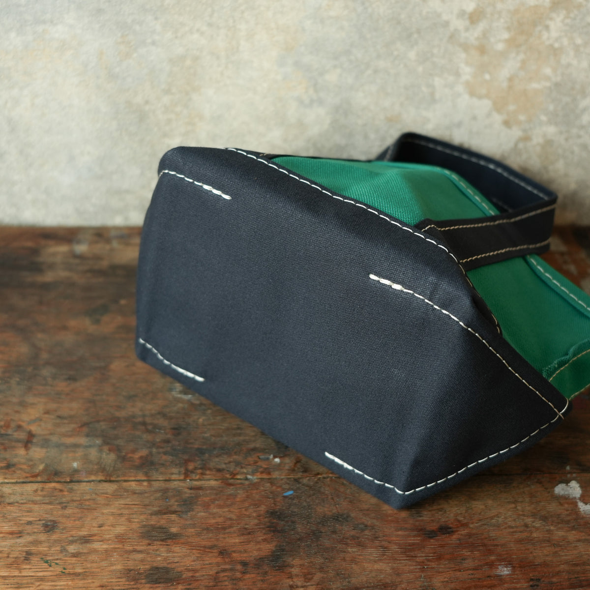 WORKERS_Deluxe Tote, Mini_Green x Navy