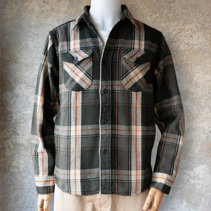 UES_502654_05_1_Heavy Flannel Shirt_Charcoal