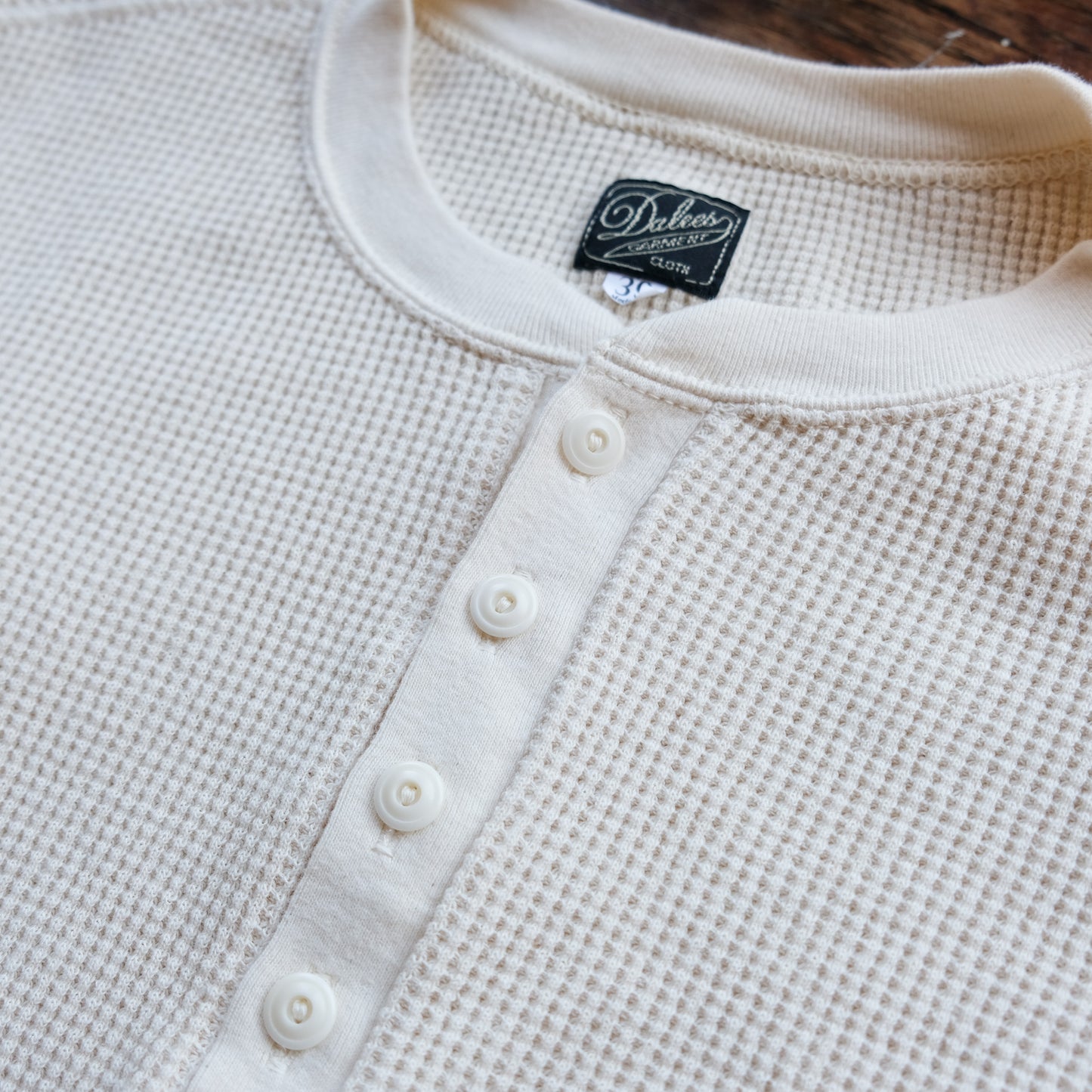 DALEE'S_2230HT_1930s WAFFLE HENLY THERMAL_NATURAL