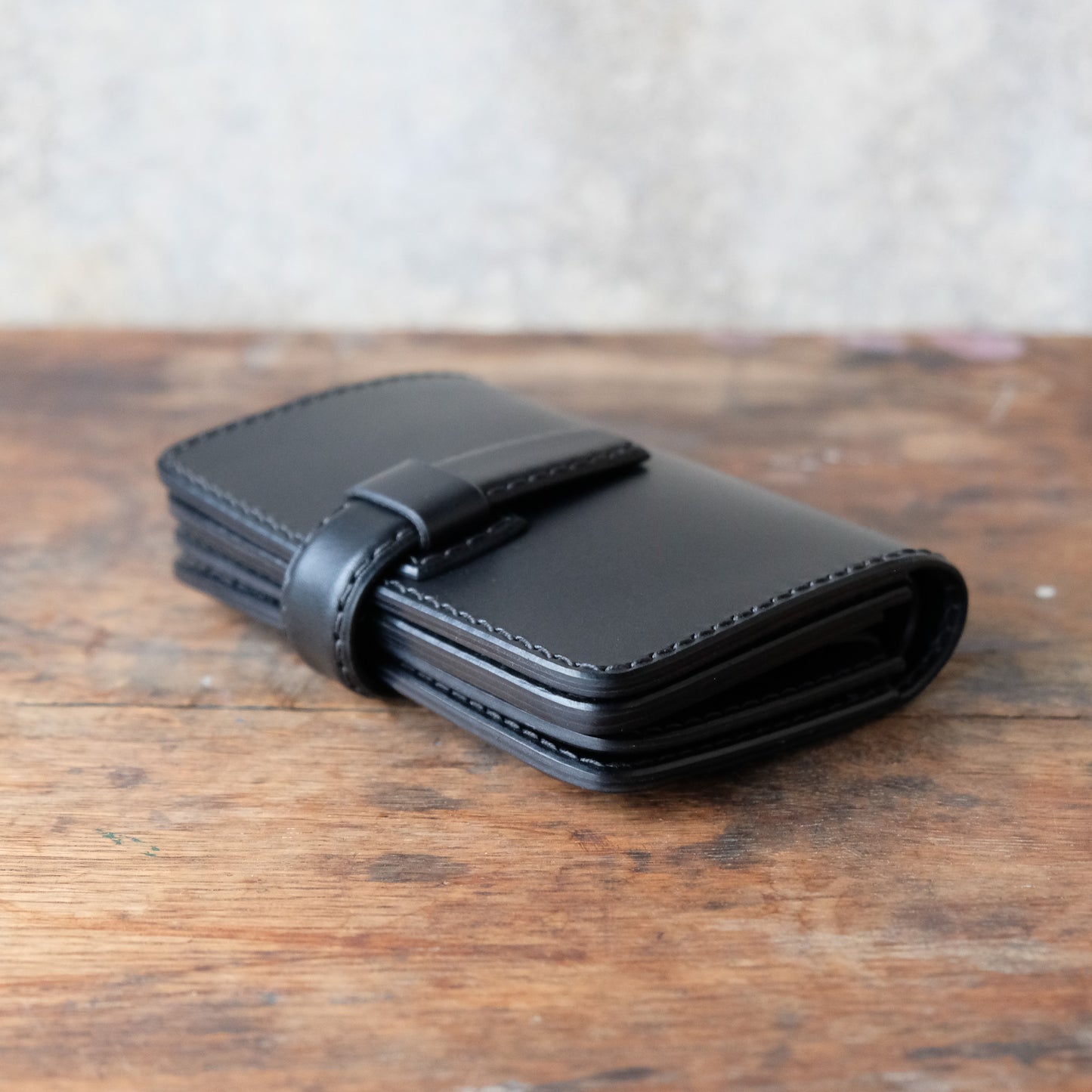 OLD FELLOW COMPANY_MW-03_BLACK_ミドルウォレット