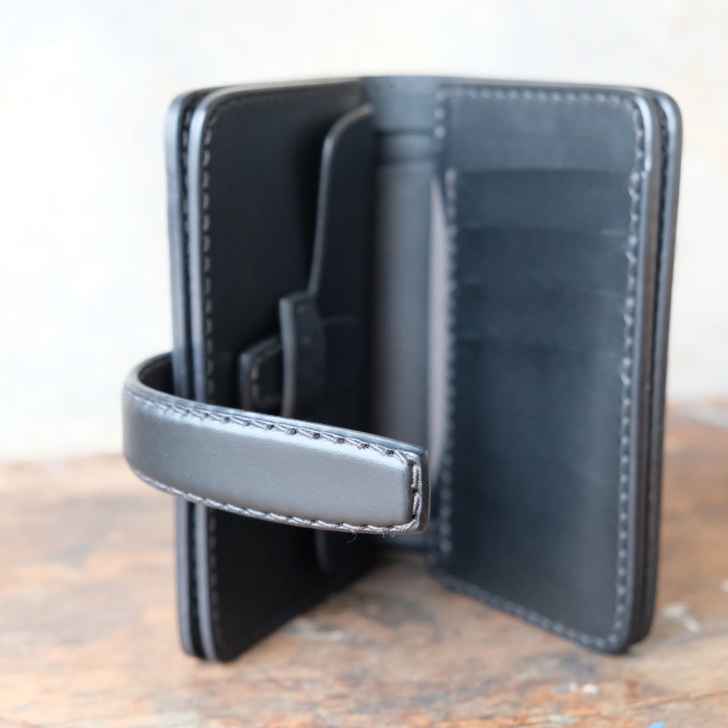 OLD FELLOW COMPANY_MW-03_BLACK_ミドルウォレット