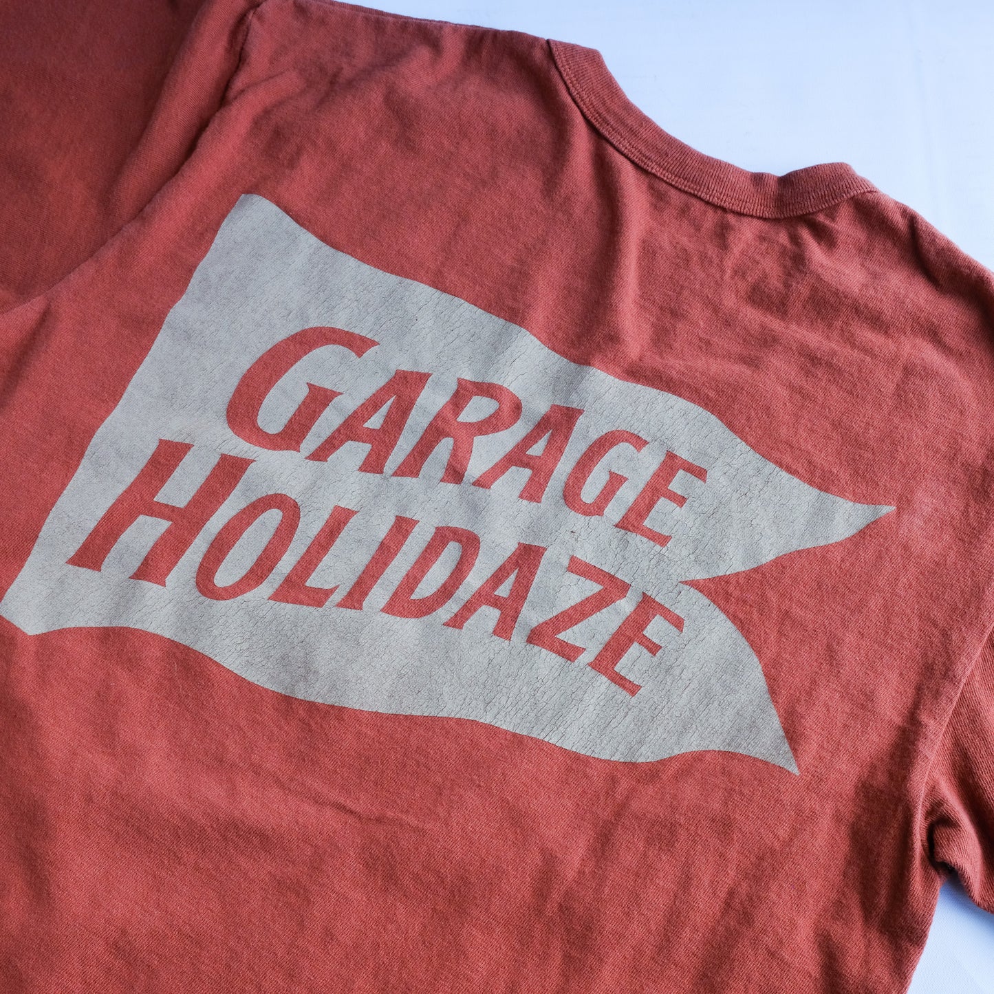 UES_652506_GARAGE HOLIDAZE T-shirt_Red