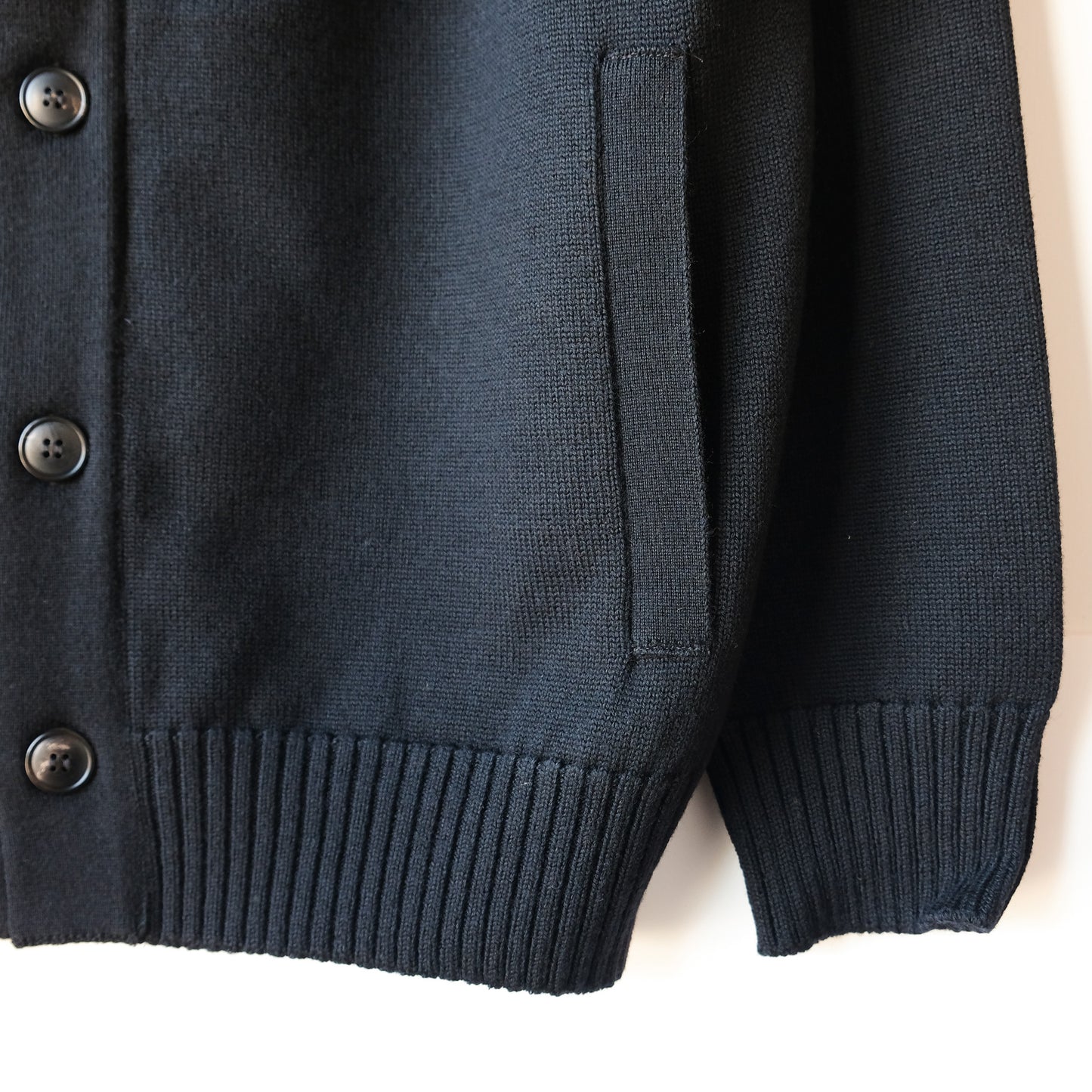 MOON CASTLE_M2306_WOOL STAND COLLAR CARDIGAN_Black